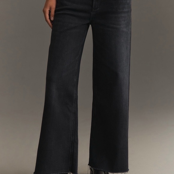 Citizens of Humanity Lyra High-Rise Wide-Leg Crop Jeans - Picture 2 of 3